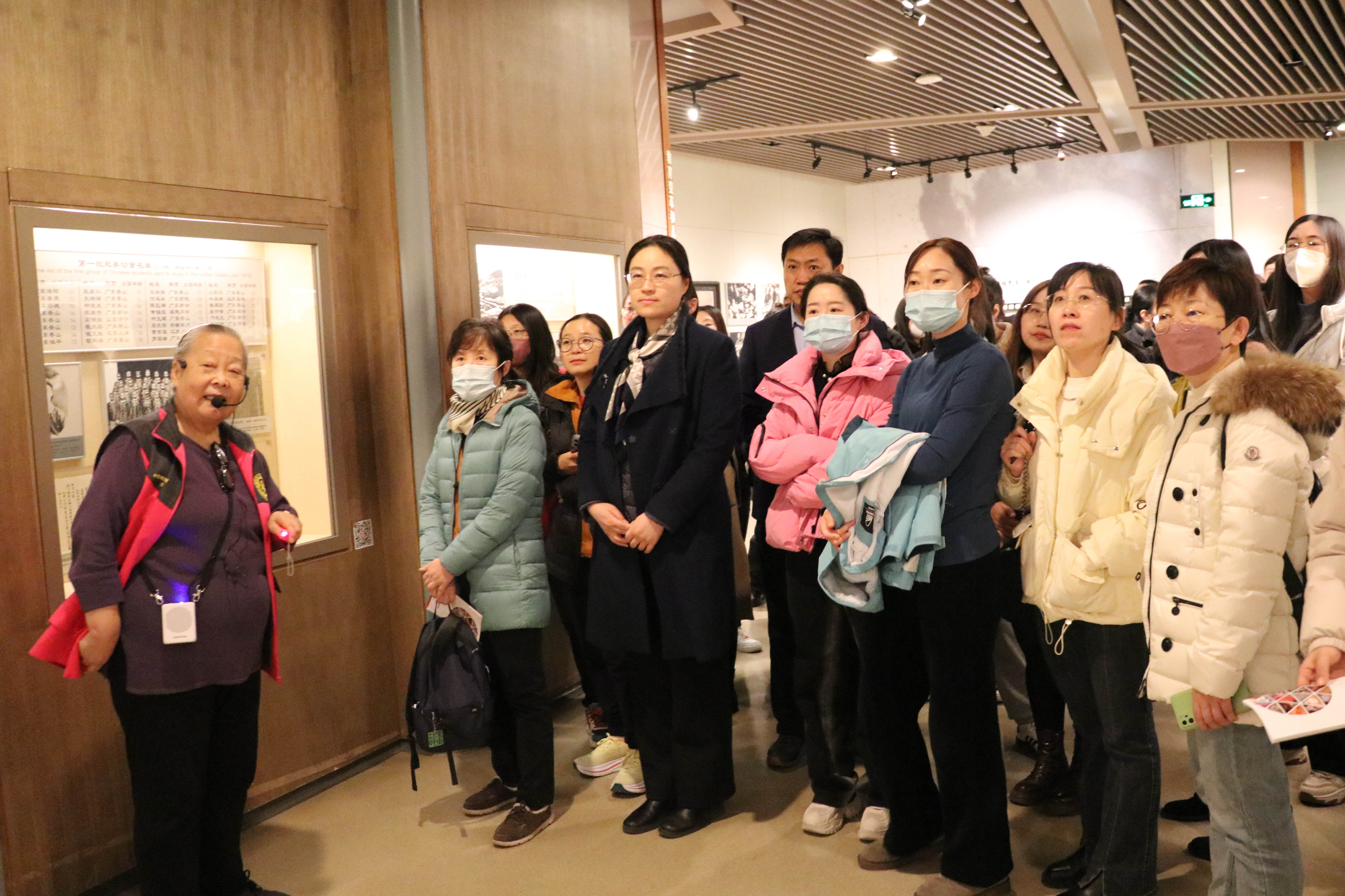 講解.jpg 講解.jpg